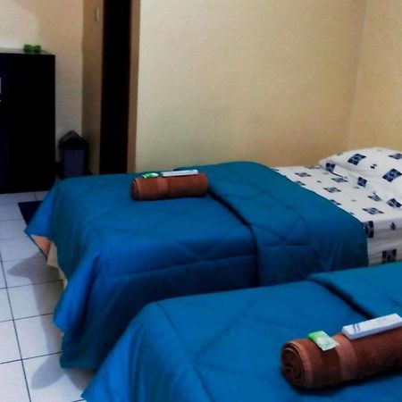 Aries Biru Resort Cisarua Ngoại thất bức ảnh